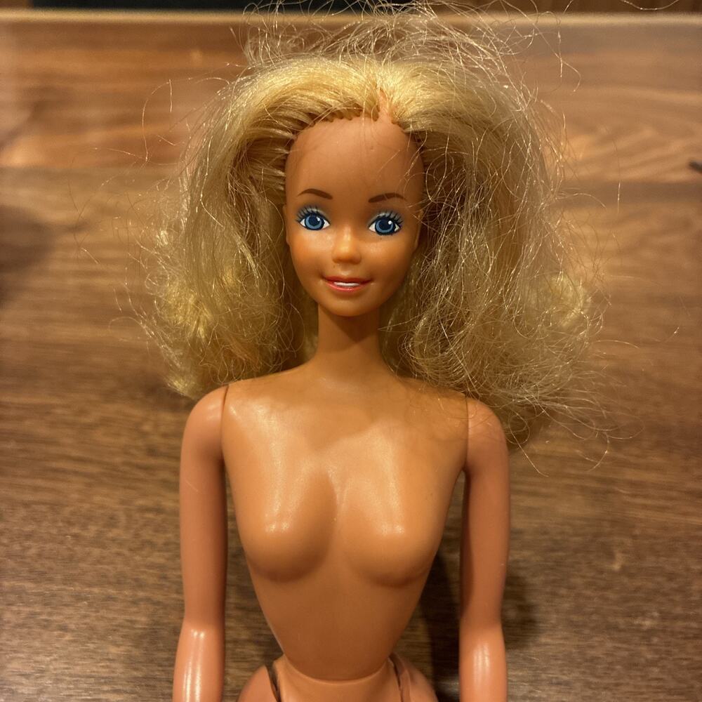 Sunsational Malibu Barbie 1966 Hong Kong Blonde Hair Blue Eyes VTG twist n turn